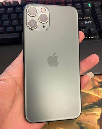 盘县苹果维修点分享iPhone 11 Pro黑屏小众故障解析 